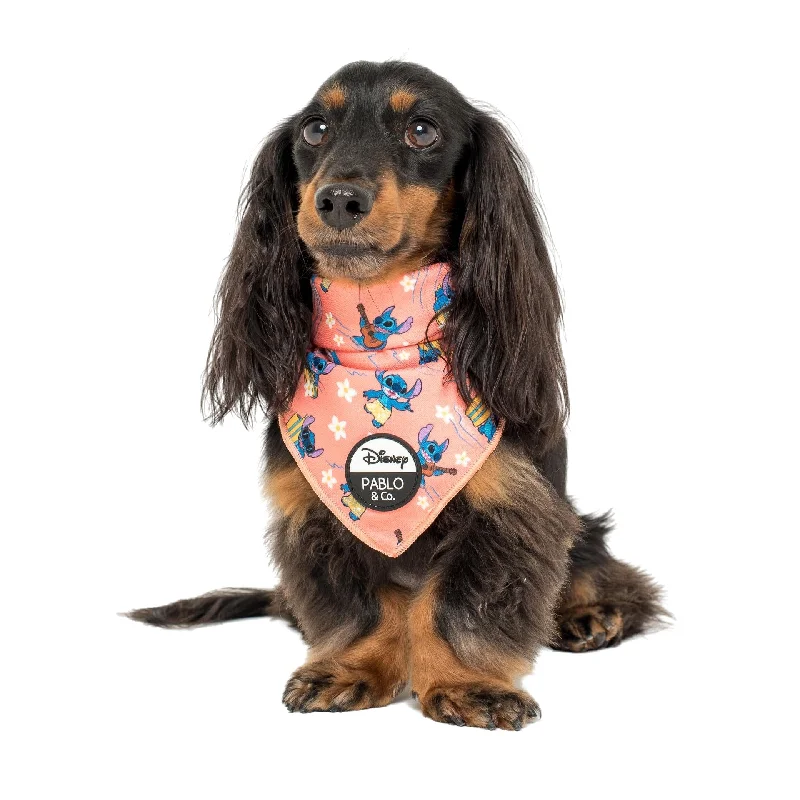 - ​​Christmas pet Christmas clothingSurfin' Stitch: Dog Bandana