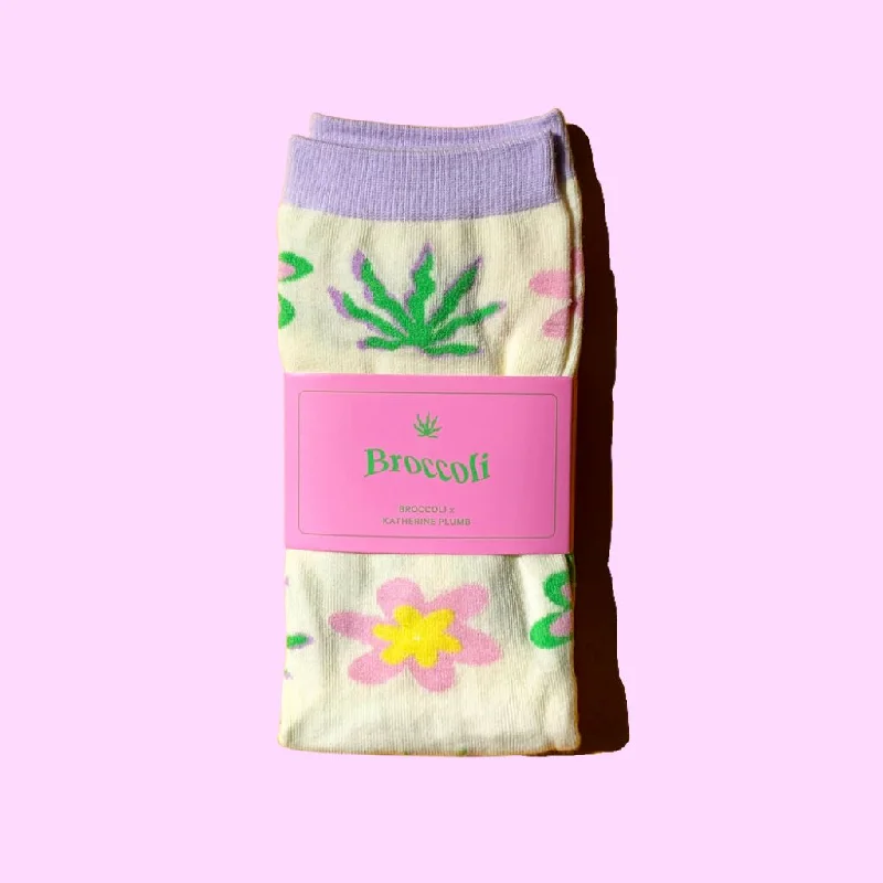 ---Weed socks